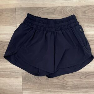 Lululemon tracker short